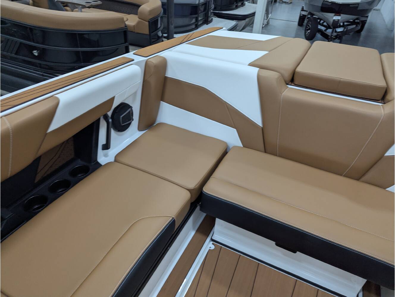 A photo of this 2026 Axis T250