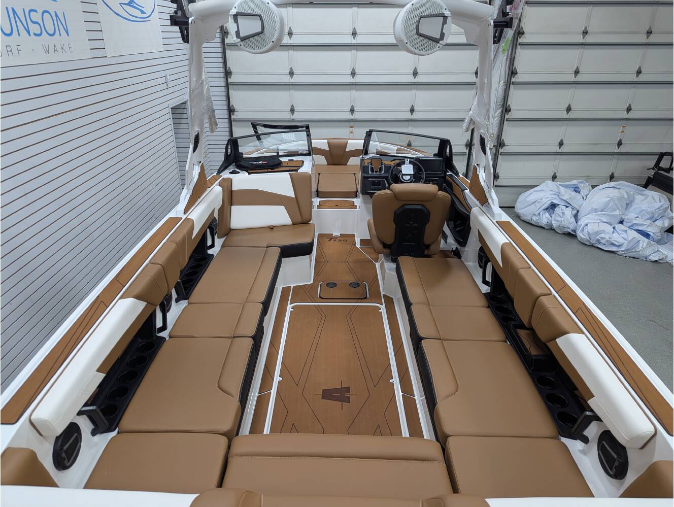 A photo of this 2026 Axis T250