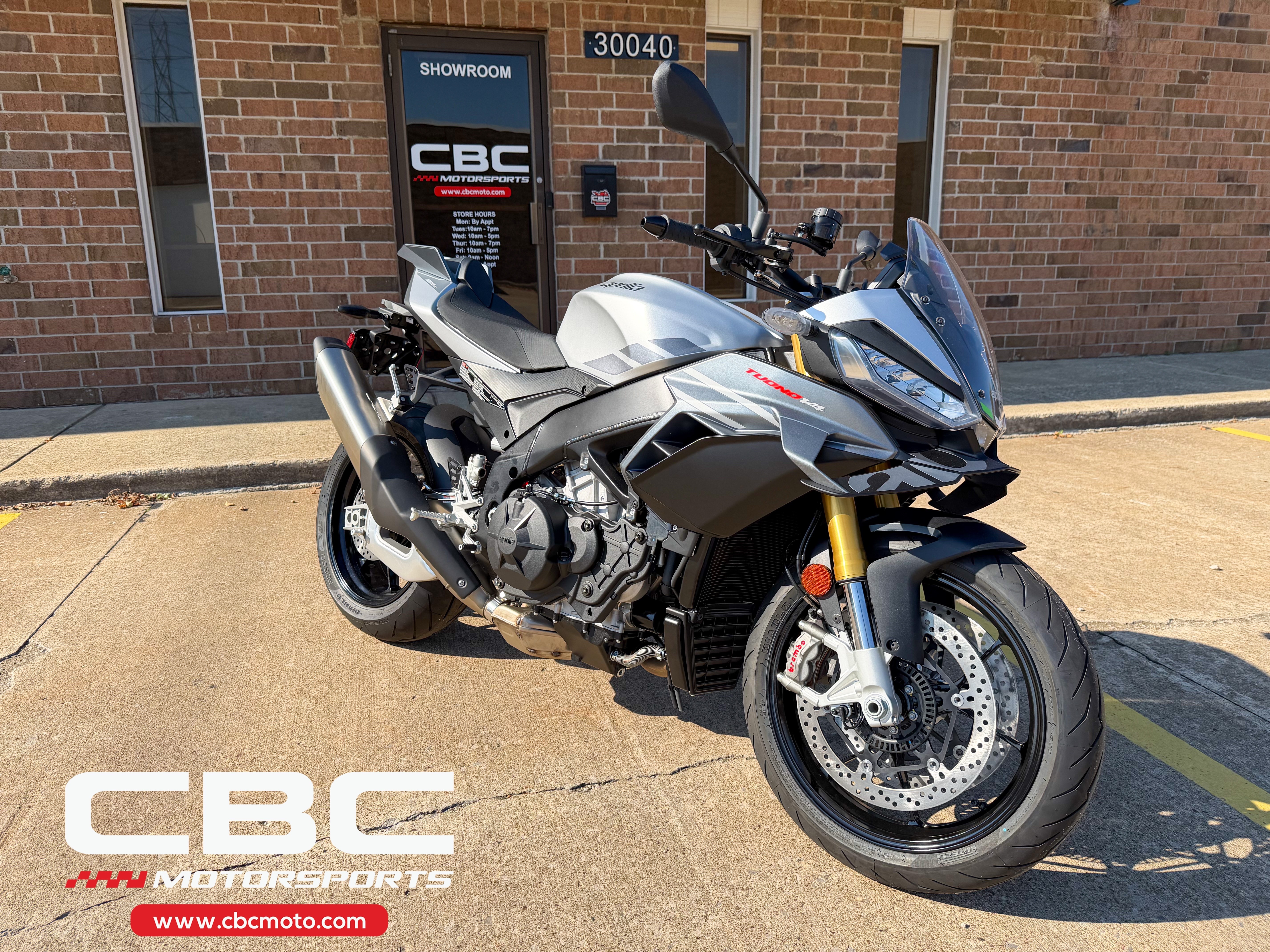2026 Aprilia TUONO V4 1100 1100 in Wickliffe, OH