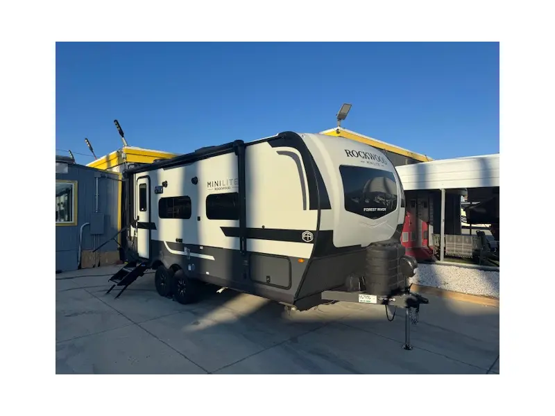 2026 FOREST RIVER ROCKWOOD MINI LITE 2109S