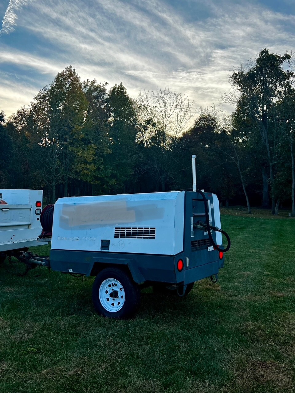 2000 AIRMAN 185 Air Compressor