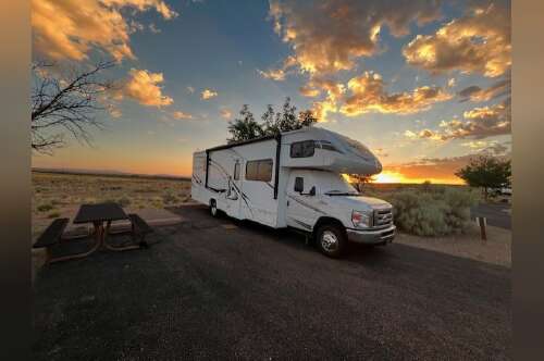 2019 Forest River SUNSEEKER 3270S in phoenix AZ