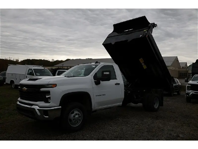 2025 CHEVROLET Silverado 3500HD