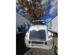 2013 MACK 600