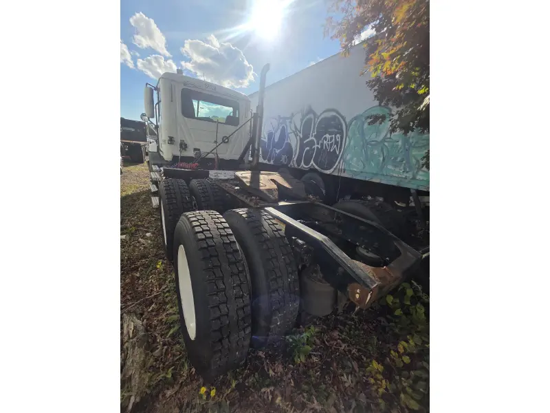 2013 MACK 600