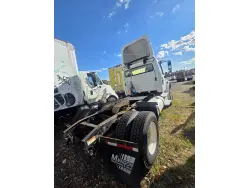 2014 FREIGHTLINER BUSINESS CLASS M2 106