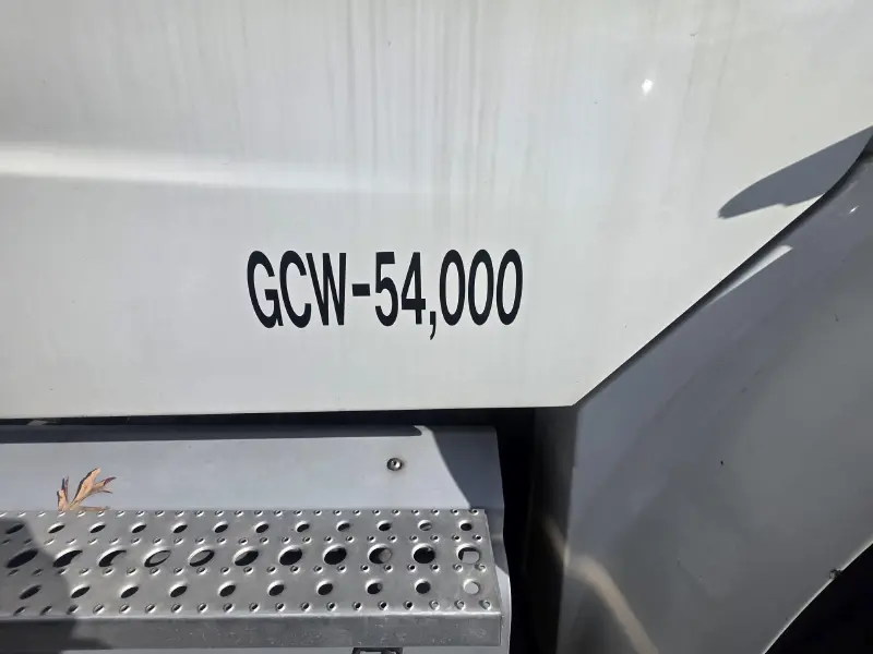 2014 FREIGHTLINER BUSINESS CLASS M2 106