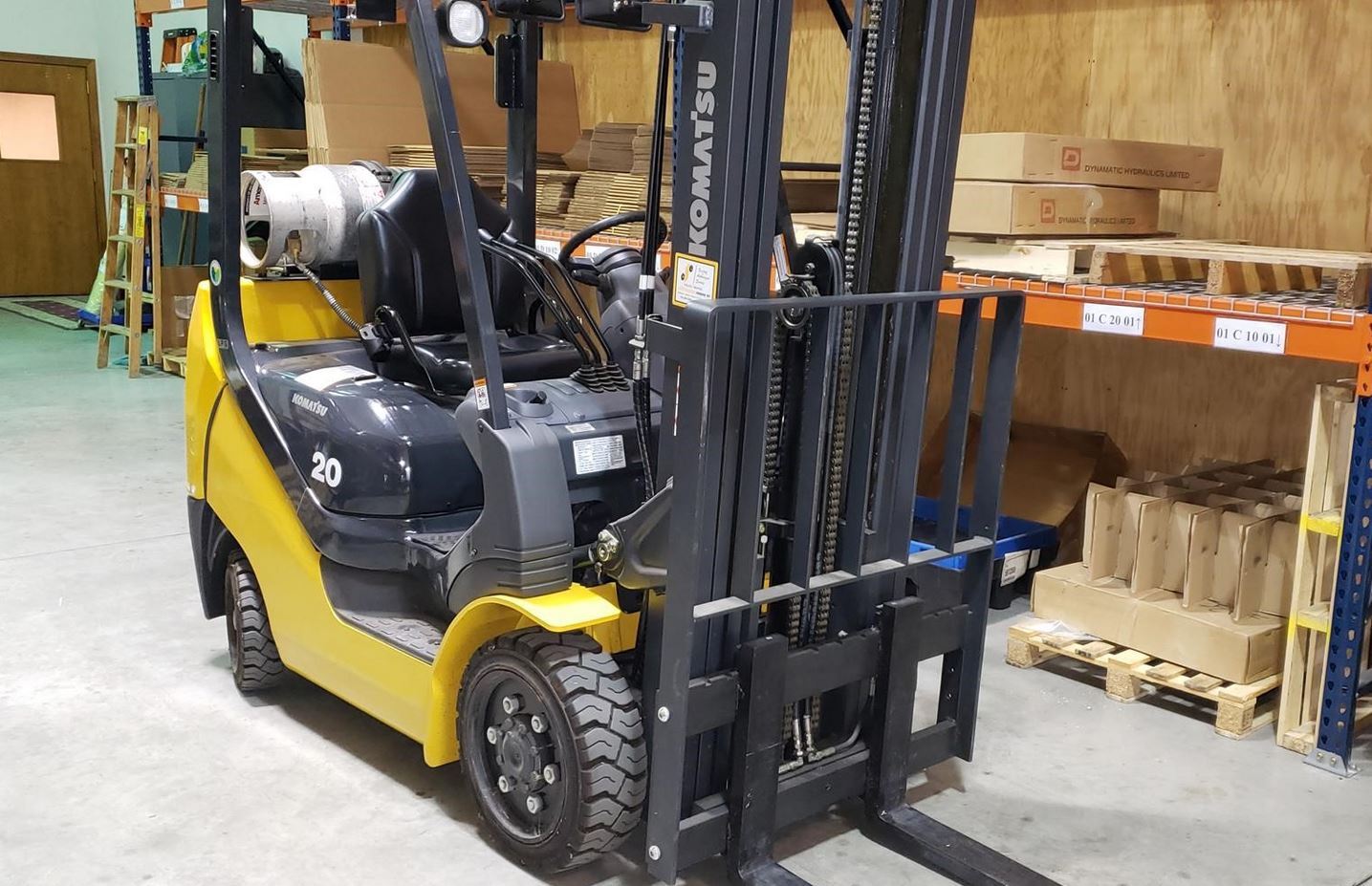2016 KOMATSU FG20ST-16 in Mequon, WI