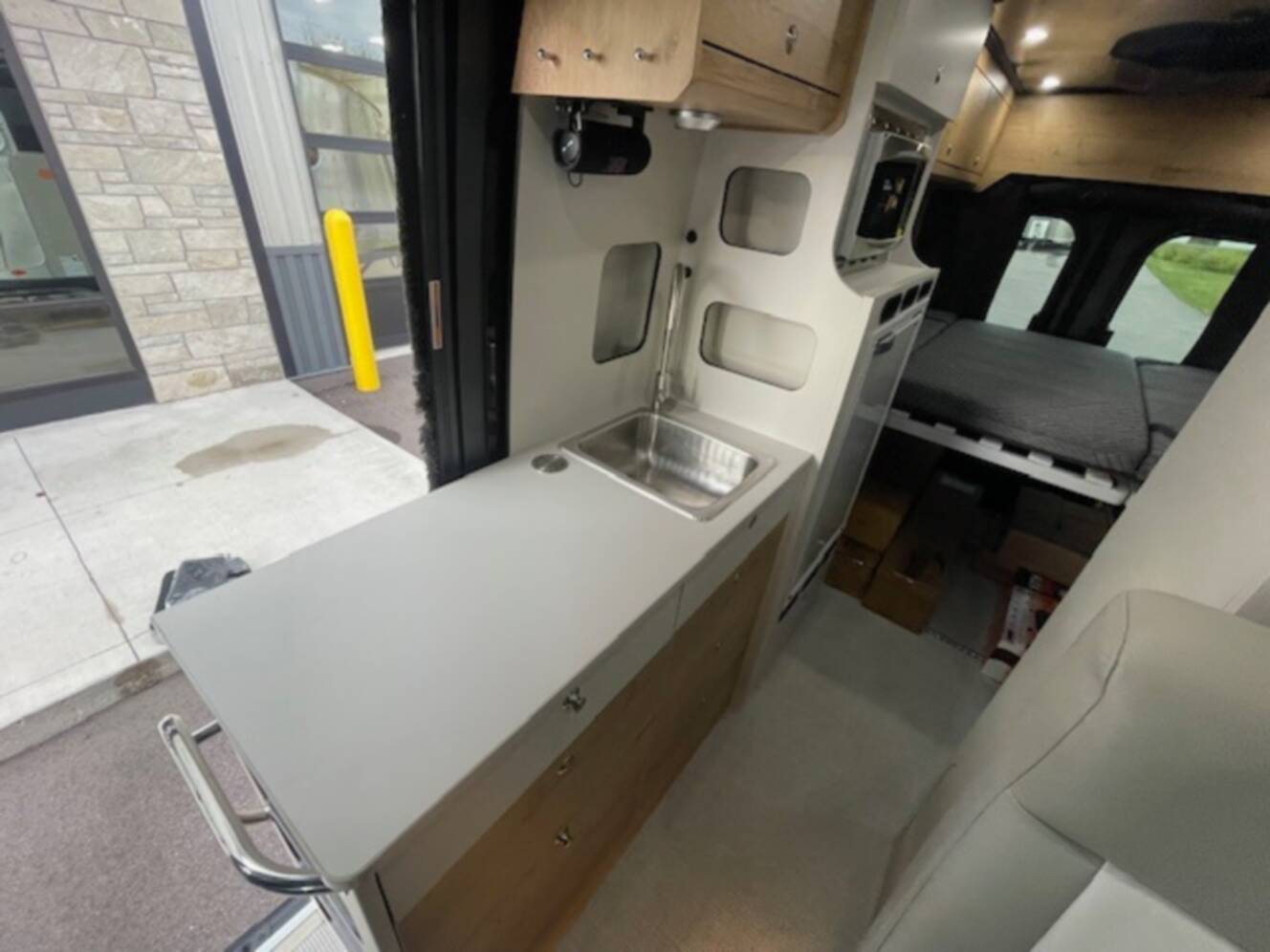 A photo of this 2026 Airstream Rangeline Pop Top