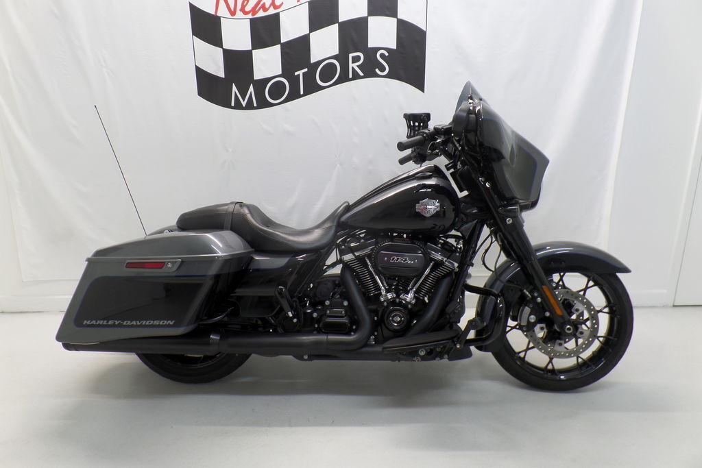 モノクローム Neal Ketner Motors in Winston Salem, North Carolina. Find New and