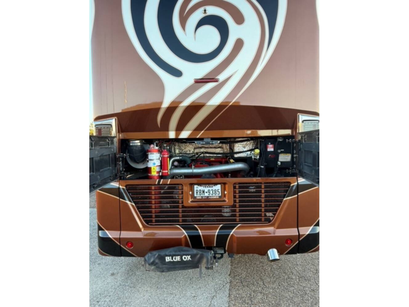 A photo of this 2022 Foretravel REALM FS605 LV3
