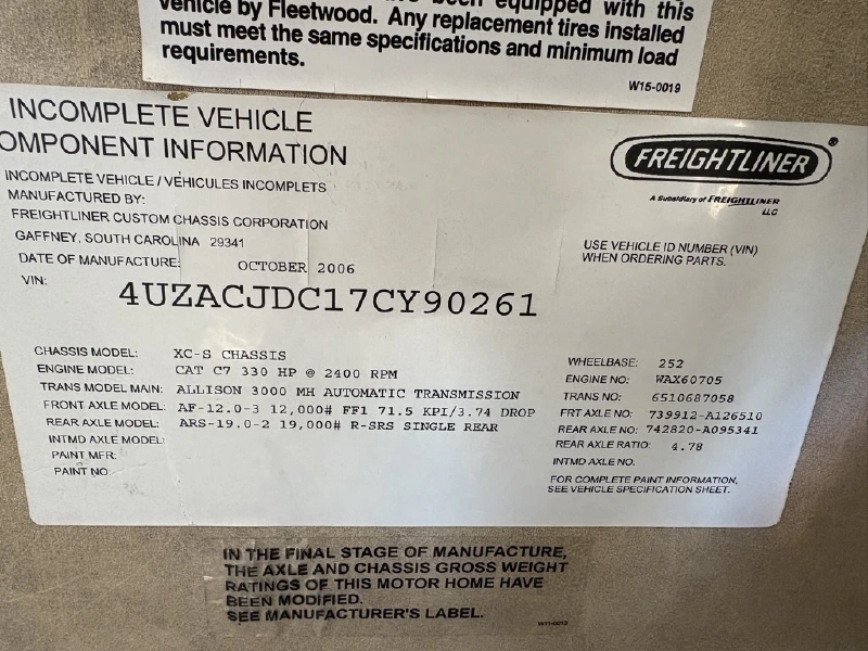 2007 FLEETWOOD DISCOVERY 39L