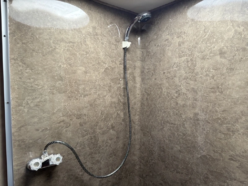 2007 FLEETWOOD DISCOVERY 39L