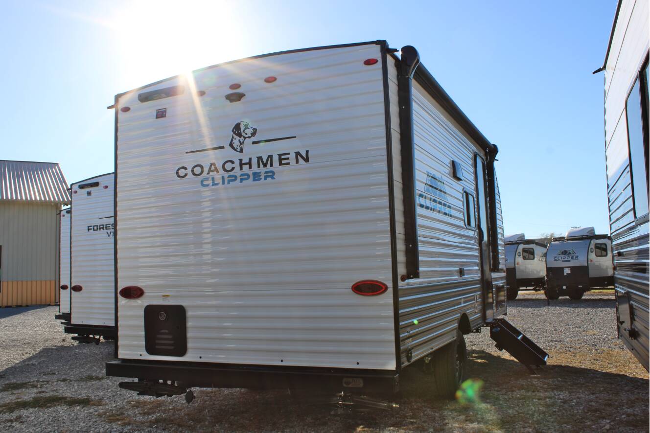 A photo of this 2026 Coachmen CLIPPER 17CBH