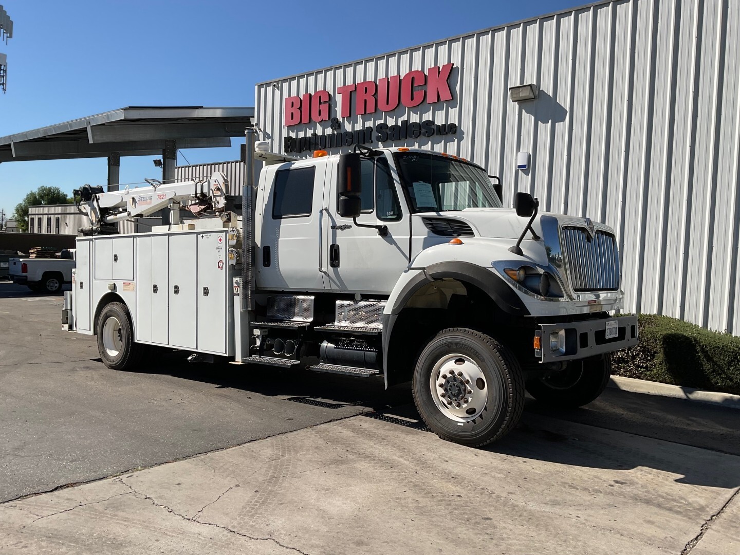 2014 INTERNATIONAL WORKSTAR 7500 in Fontana, CA