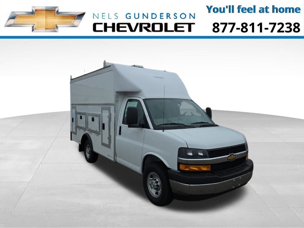 2025 CHEVROLET Express 3500 in Osseo, WI