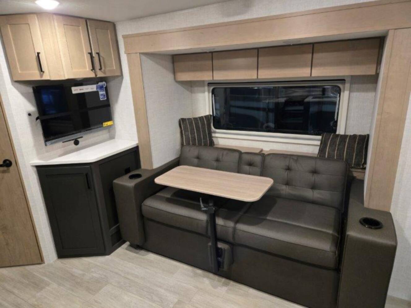A photo of this 2026 Ember Rv OVERLAND SERIES 221MSL