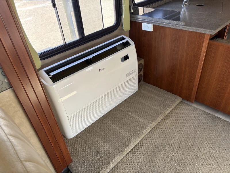 2007 FLEETWOOD DISCOVERY 39L