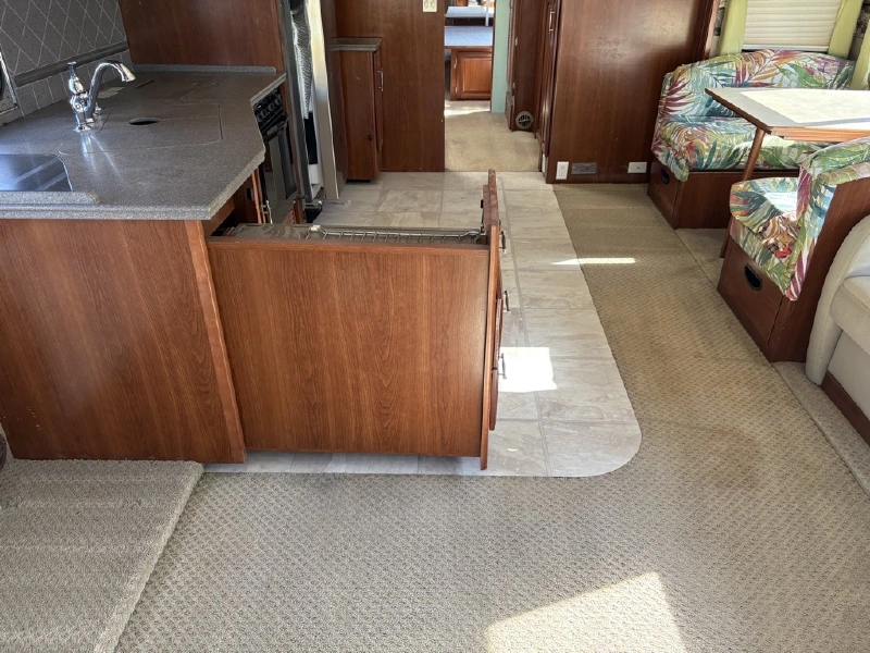 2007 FLEETWOOD DISCOVERY 39L