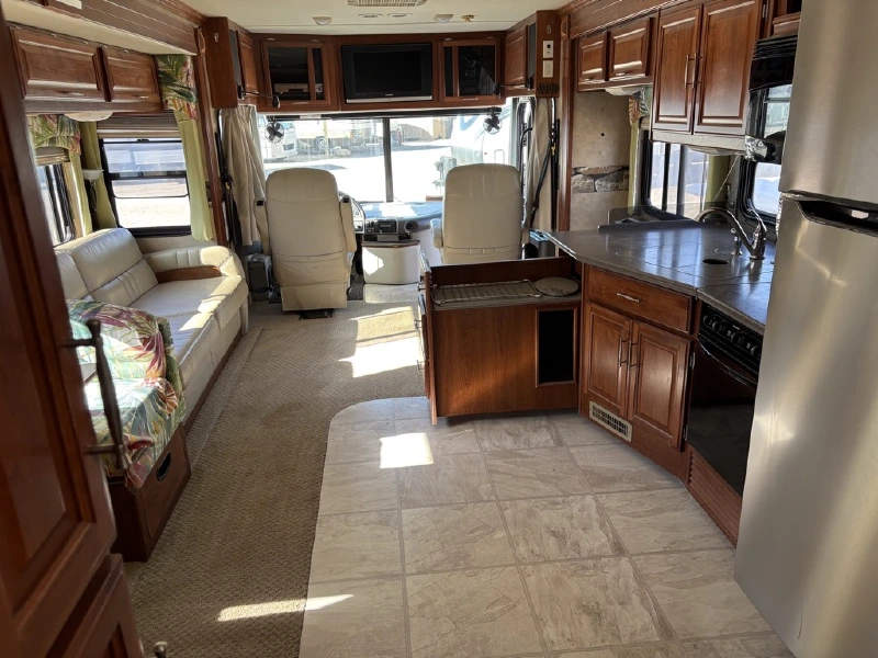 2007 FLEETWOOD DISCOVERY 39L