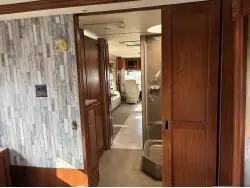 2007 FLEETWOOD DISCOVERY 39L