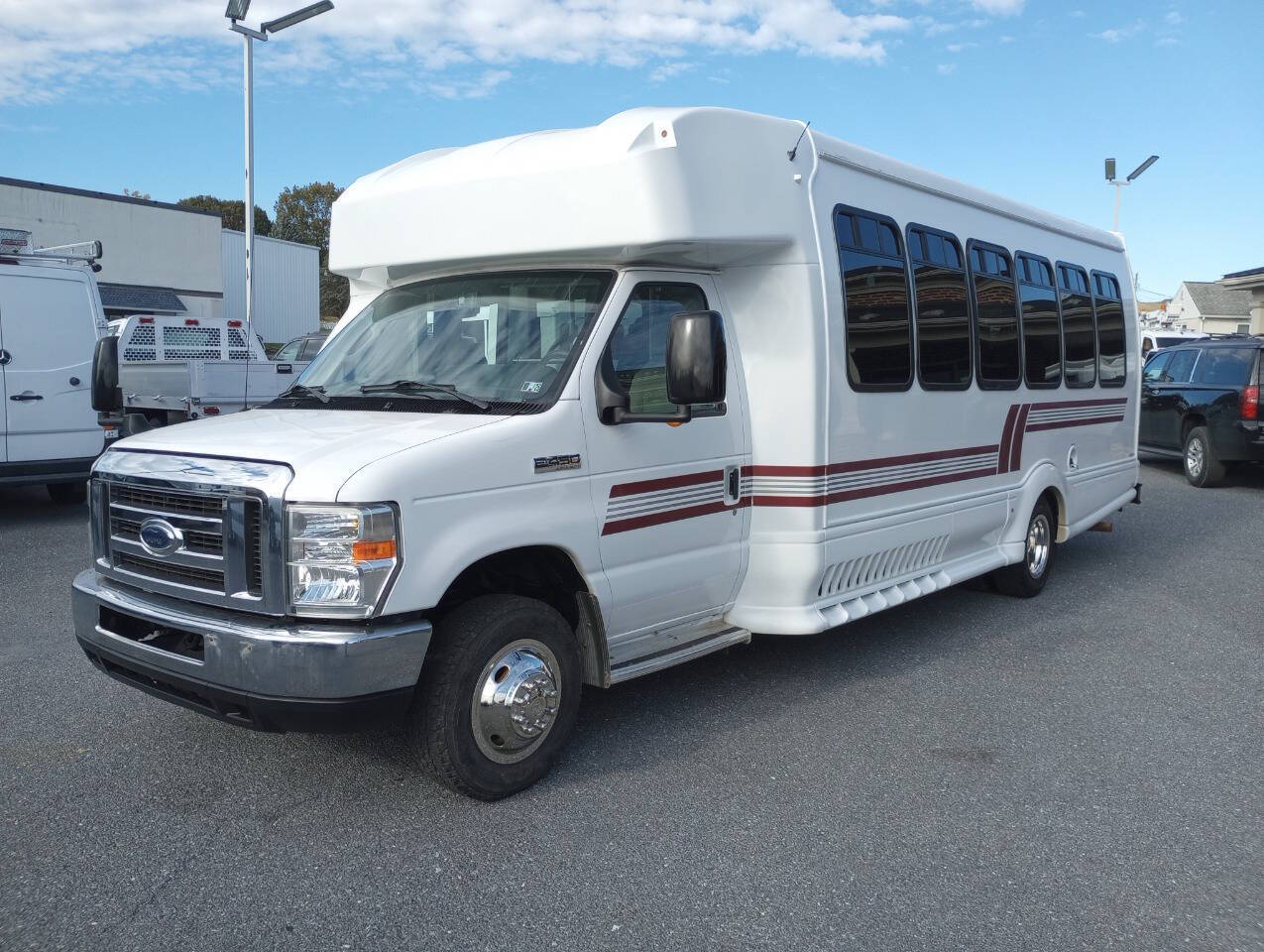 2017 FORD ECONOLINE in Manheim, PA