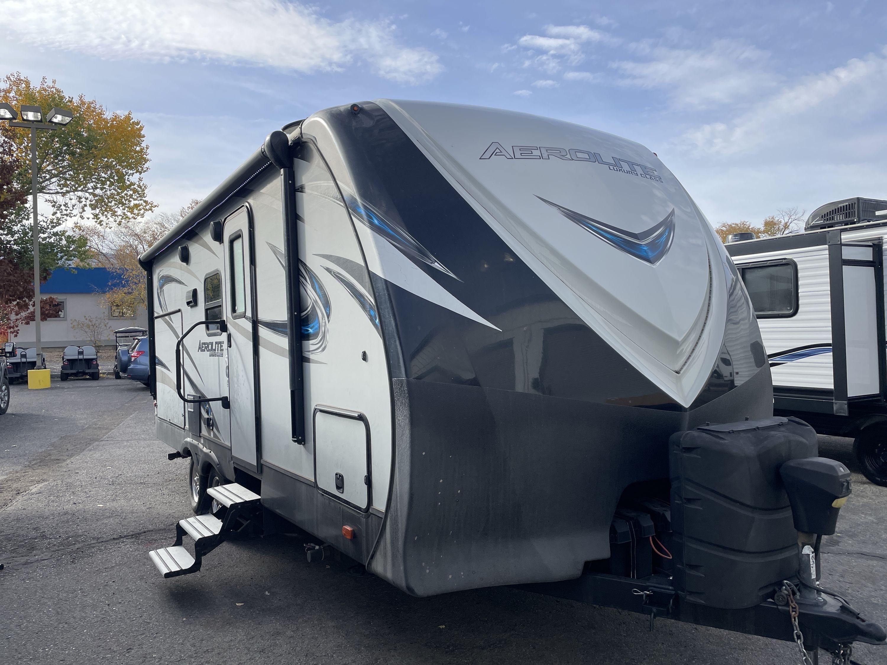 6904b06068ed5d8ea10598ff.jpg?