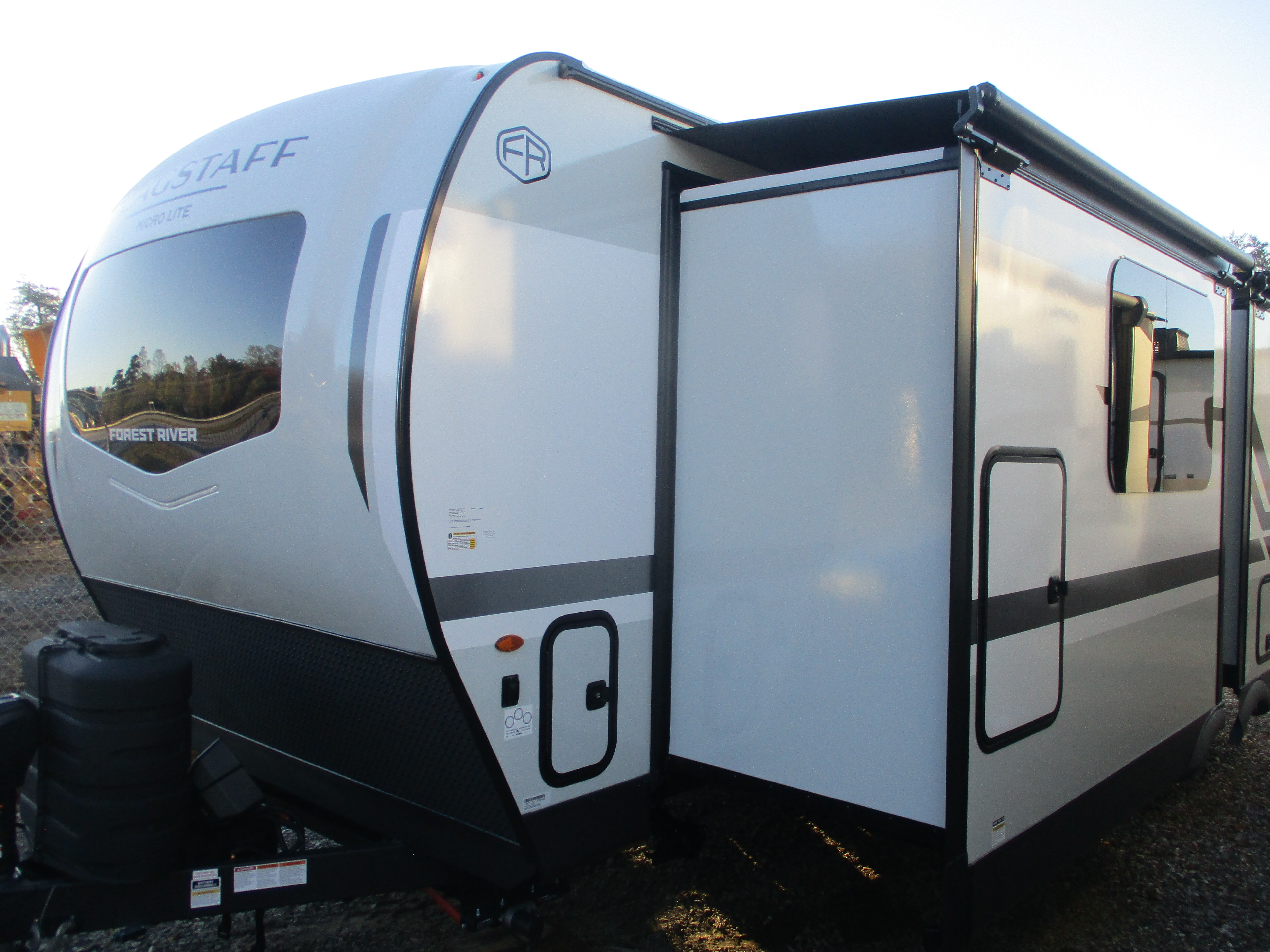 2026 Forest River FLAGSTAFF MICRO LITE 25MBR w2ACs in north wilkesboro NC