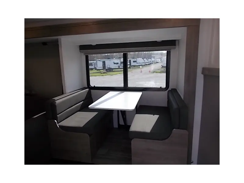 2024 Gulf Stream Class B Touring Cruiser 5260B