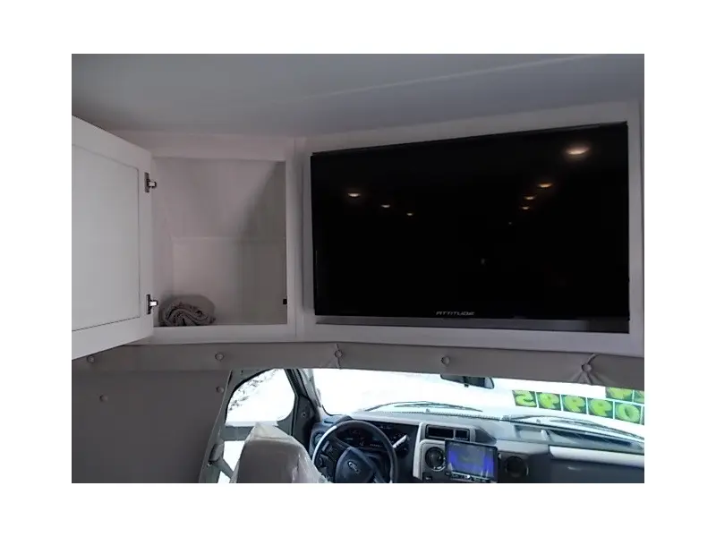 2024 Gulf Stream Class B Touring Cruiser 5260B