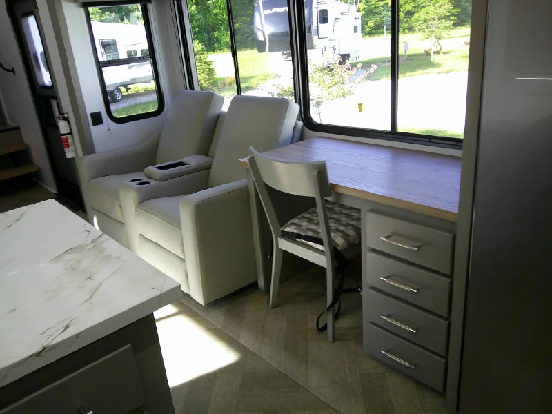 2025 Keystone Sprinter 3840LRK