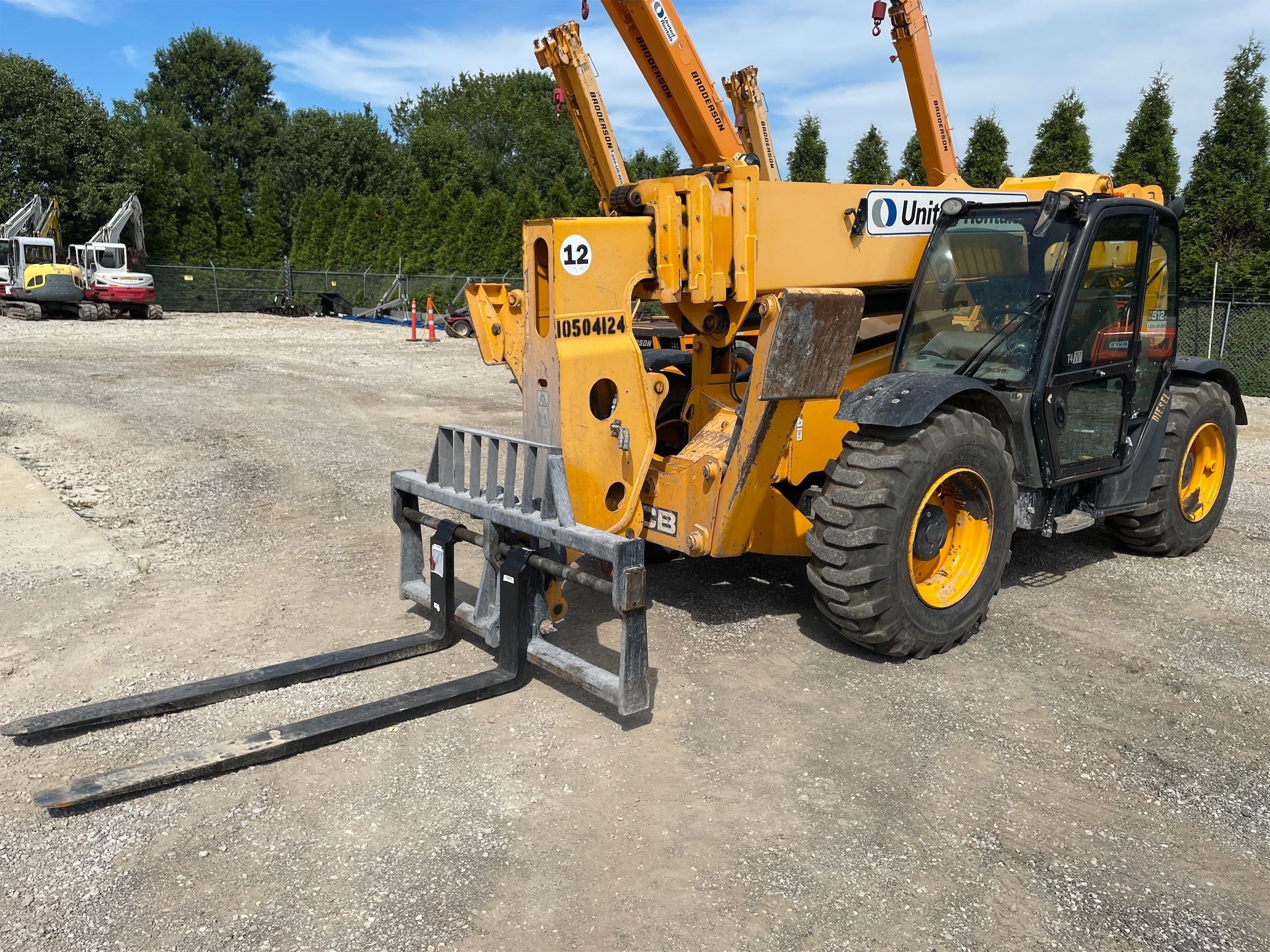 2016 JCB 512-56 S Forklift in Evansville, IN