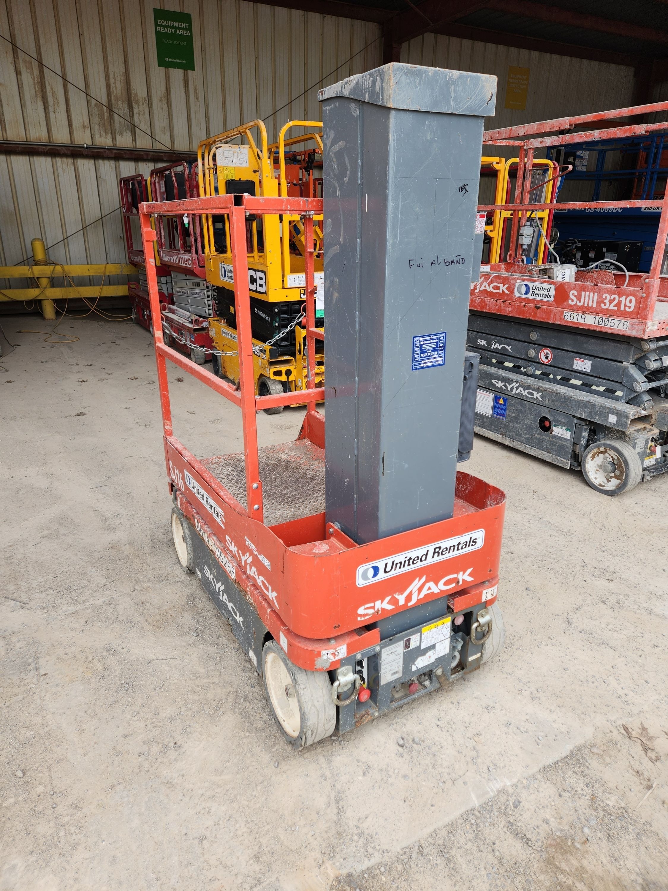 2018 SKYJACK SJ16 Self-Propelled One-Person Lift in Evansville, IN