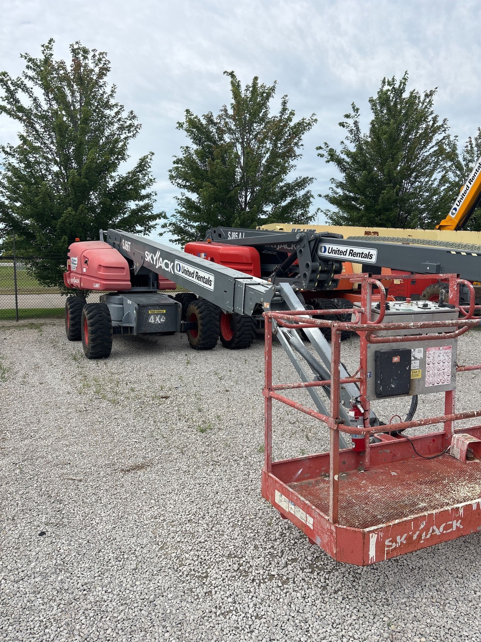 SKYJACK SJ66T Boom Lift in Earth City, MO