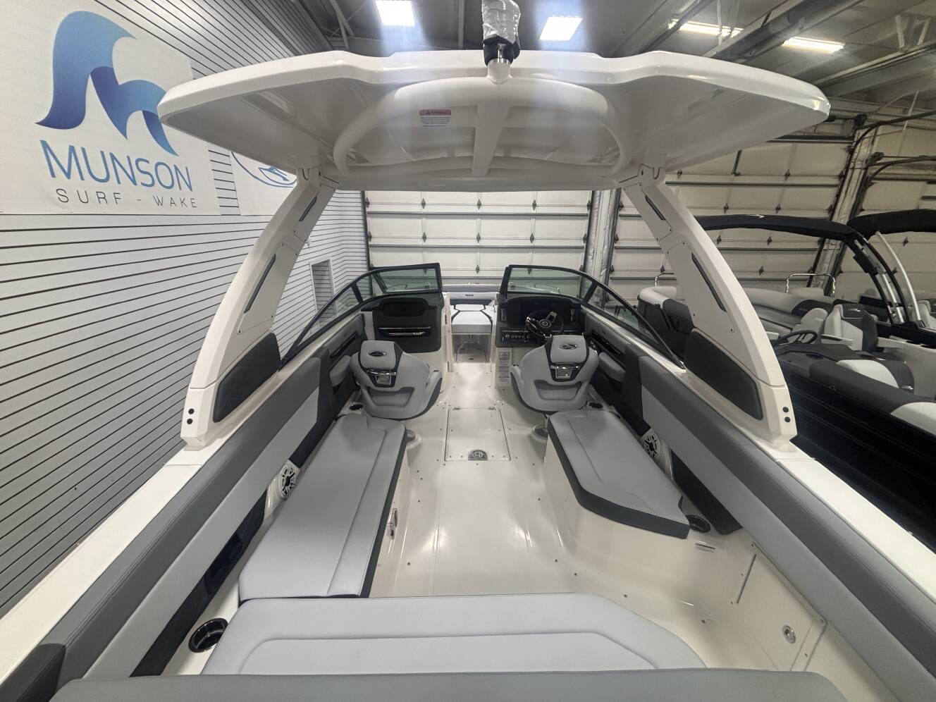 A photo of this 2026 Chaparral Boats SSX 8