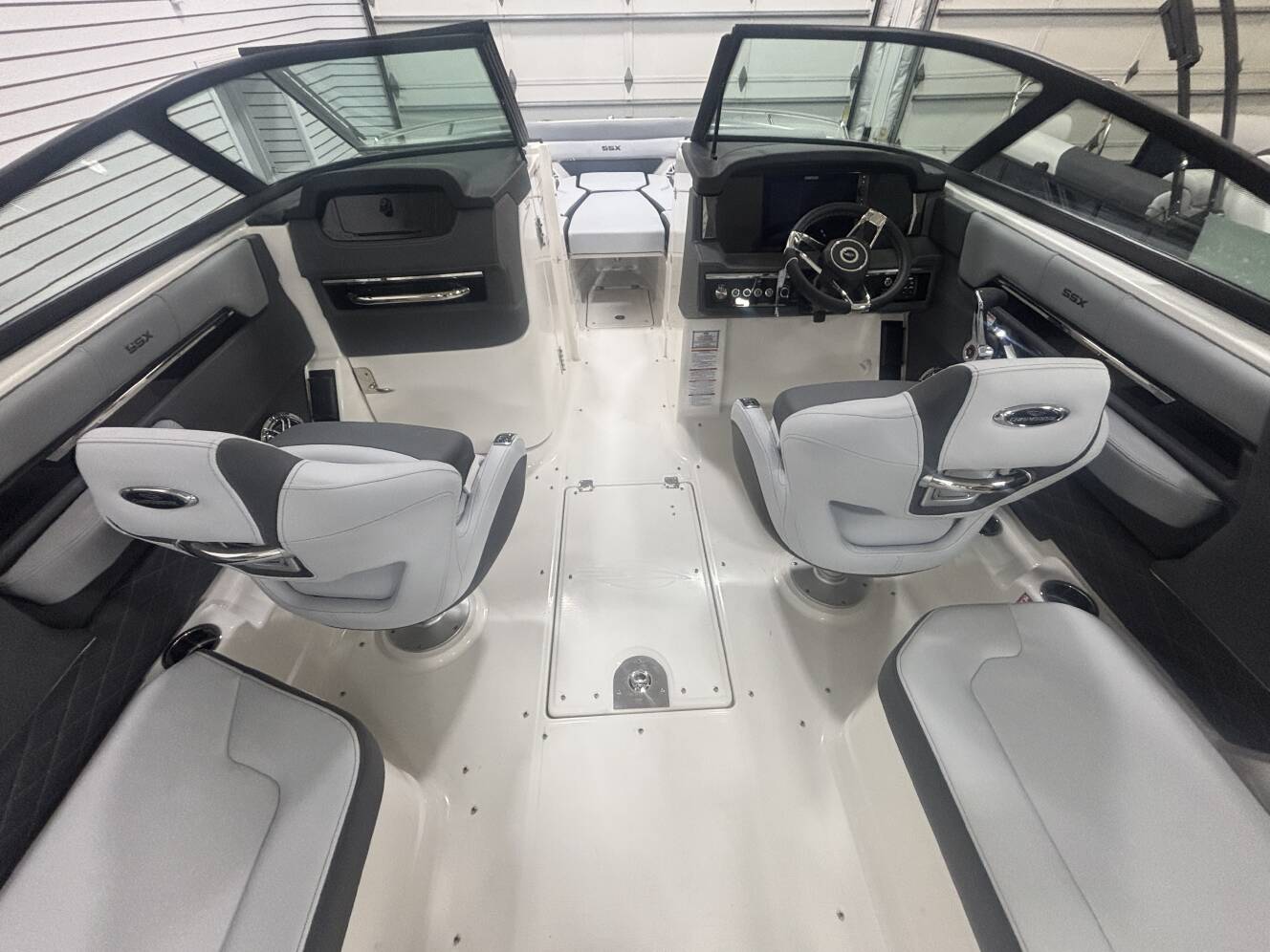 A photo of this 2026 Chaparral Boats SSX 8