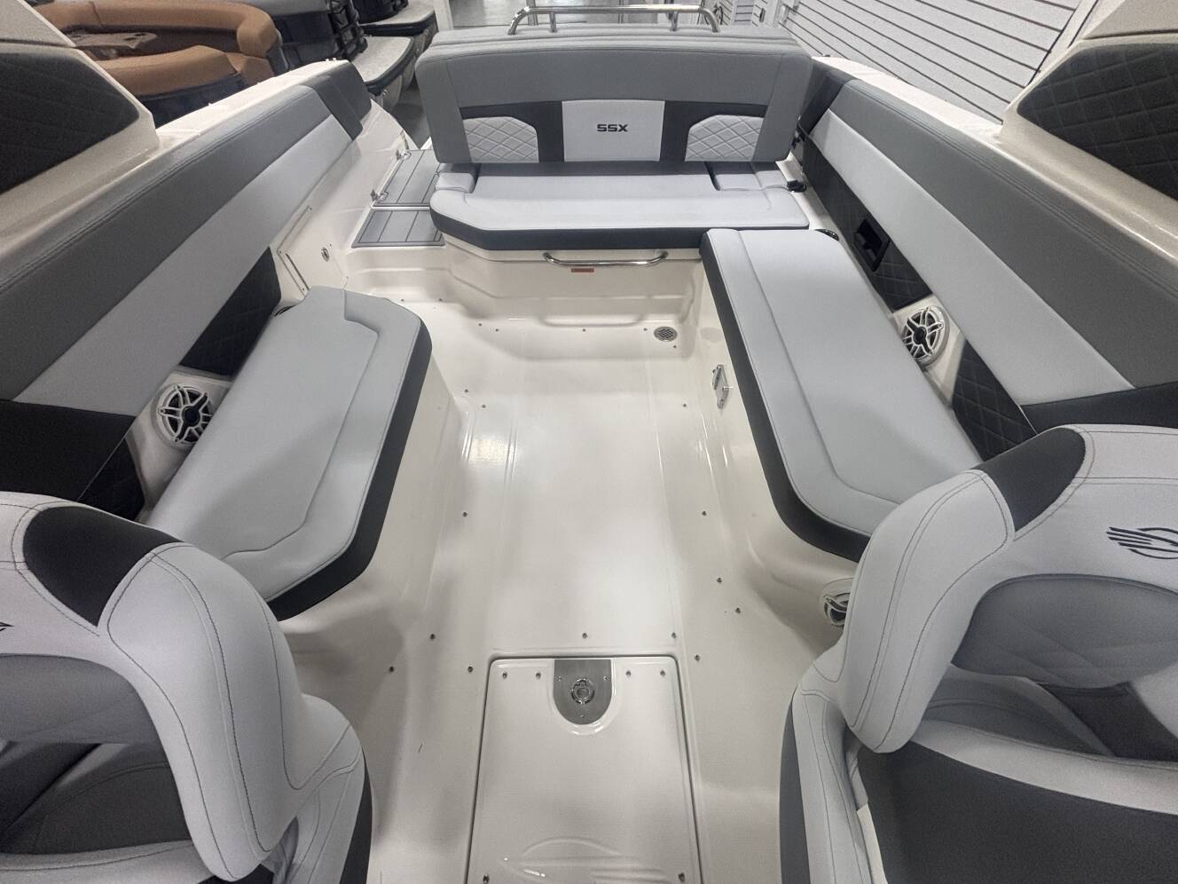 A photo of this 2026 Chaparral Boats SSX 8
