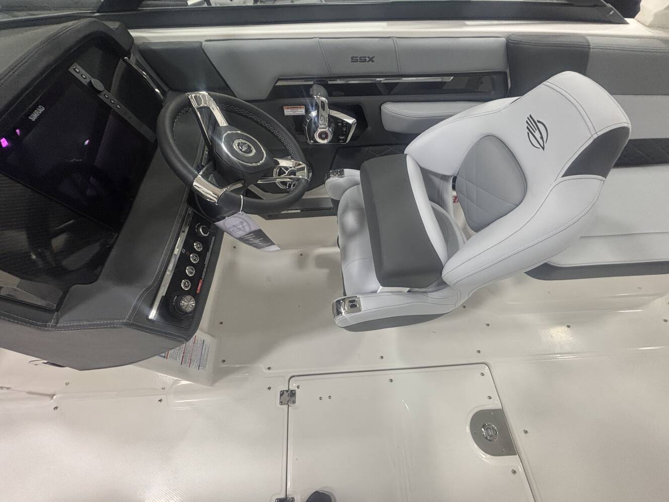 A photo of this 2026 Chaparral Boats SSX 8
