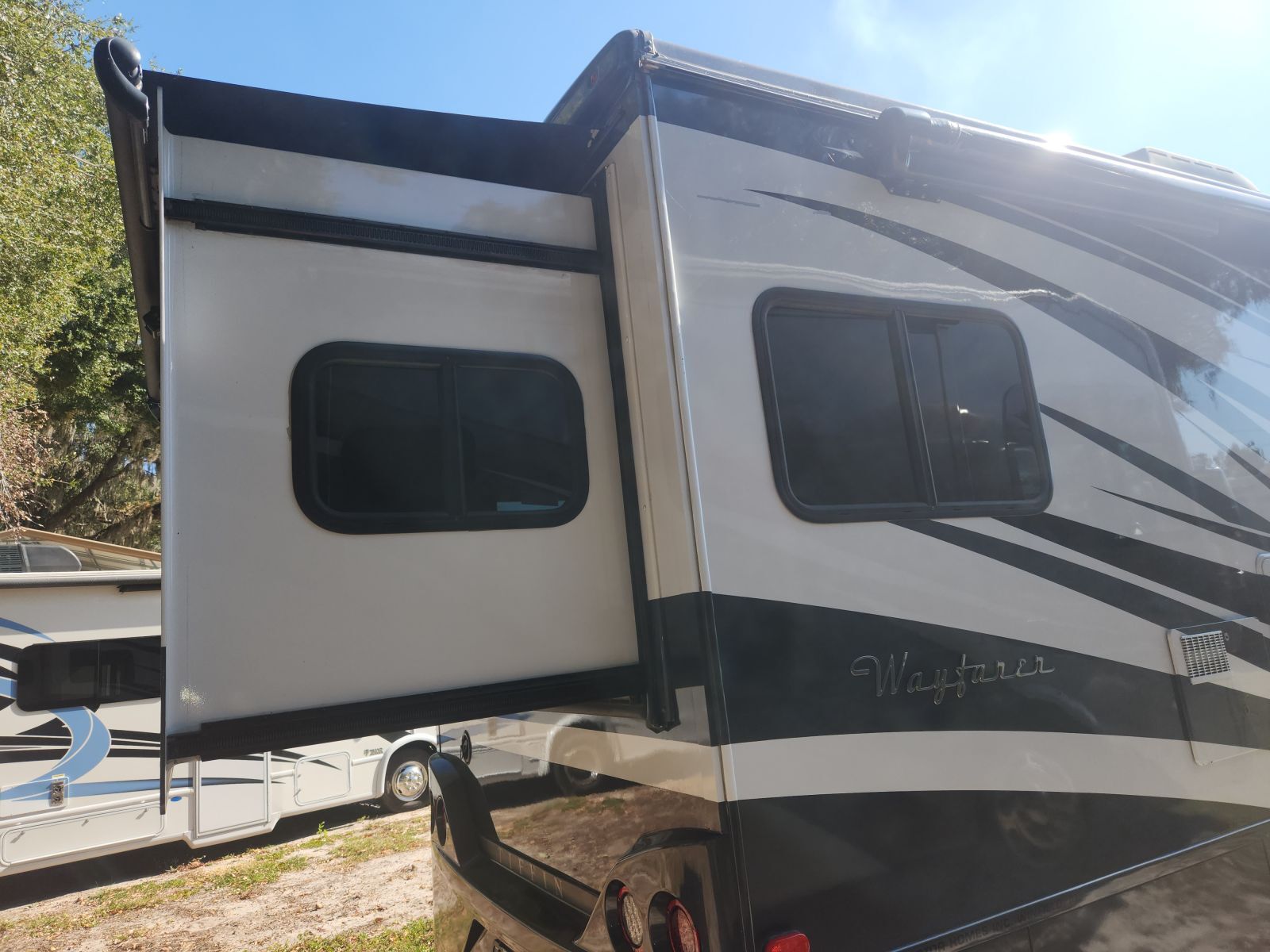 2018 Mercedes Tiffin WAYFARER 24QW in ocala FL