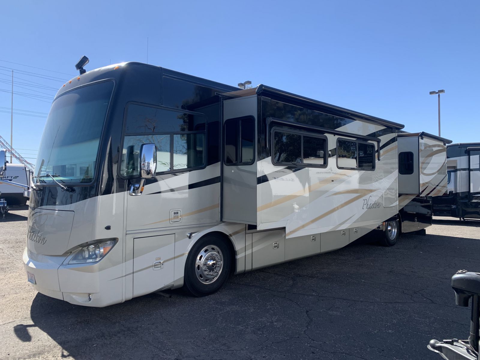 2011 Tiffin Phaeton 40QTH in tucson AZ