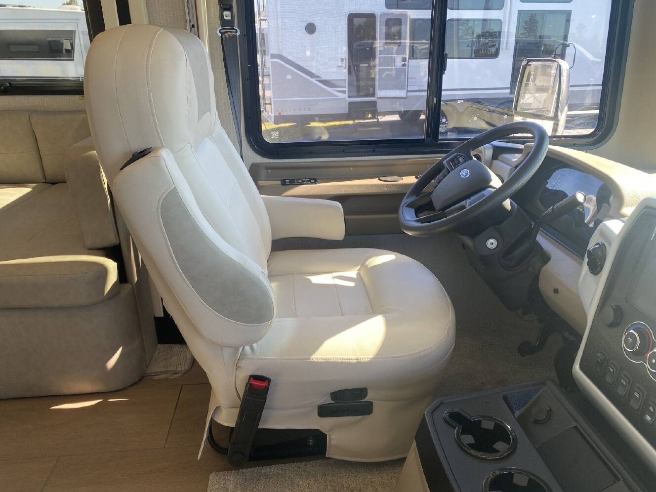A photo of this 2026 Tiffin Motorhomes Allegro Open Road 36LA