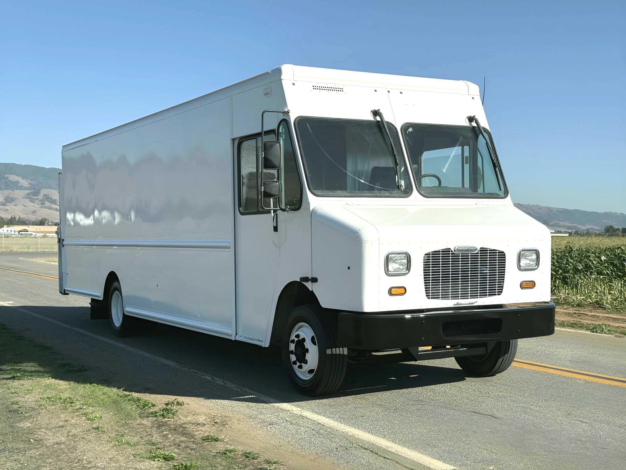 2012 FREIGHTLINER MT55 Chassis in San Jose, CA