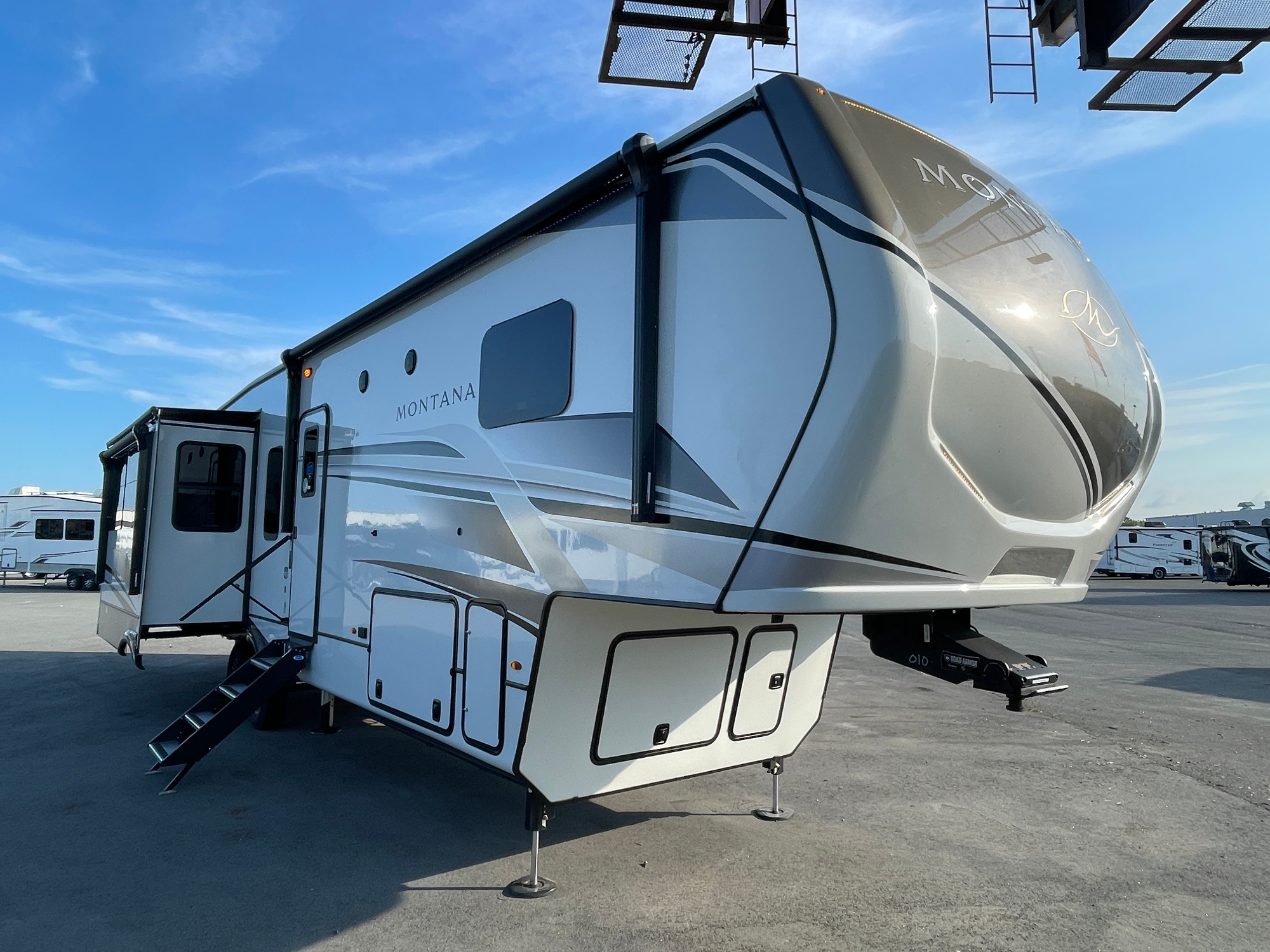 Keystone Montana 3623EB RVs For Sale near Saint Louis, MO - RV Trader