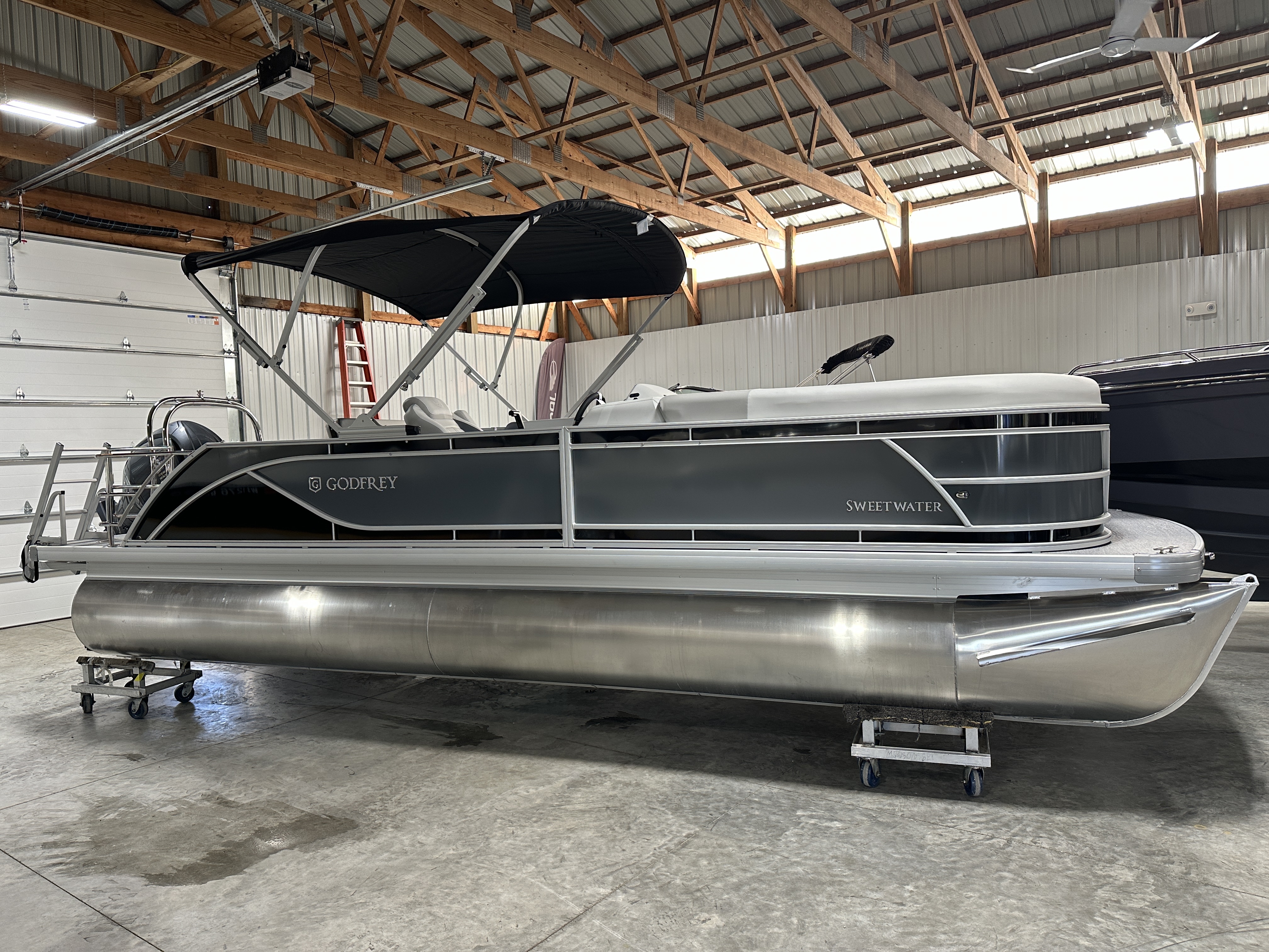 2026 Godfrey Pontoons SW 2286 SFL in fontana WI