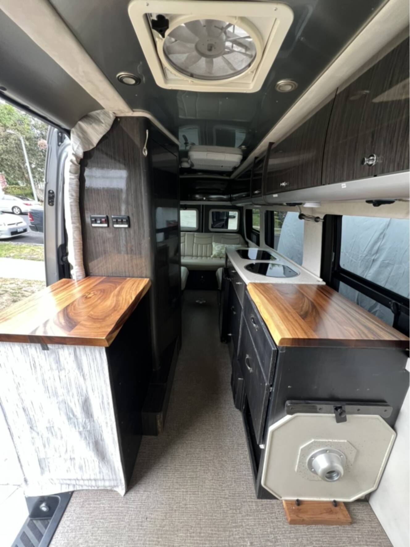 A photo of this 2010 Airstream INTERSTATE 22 LOUNGE