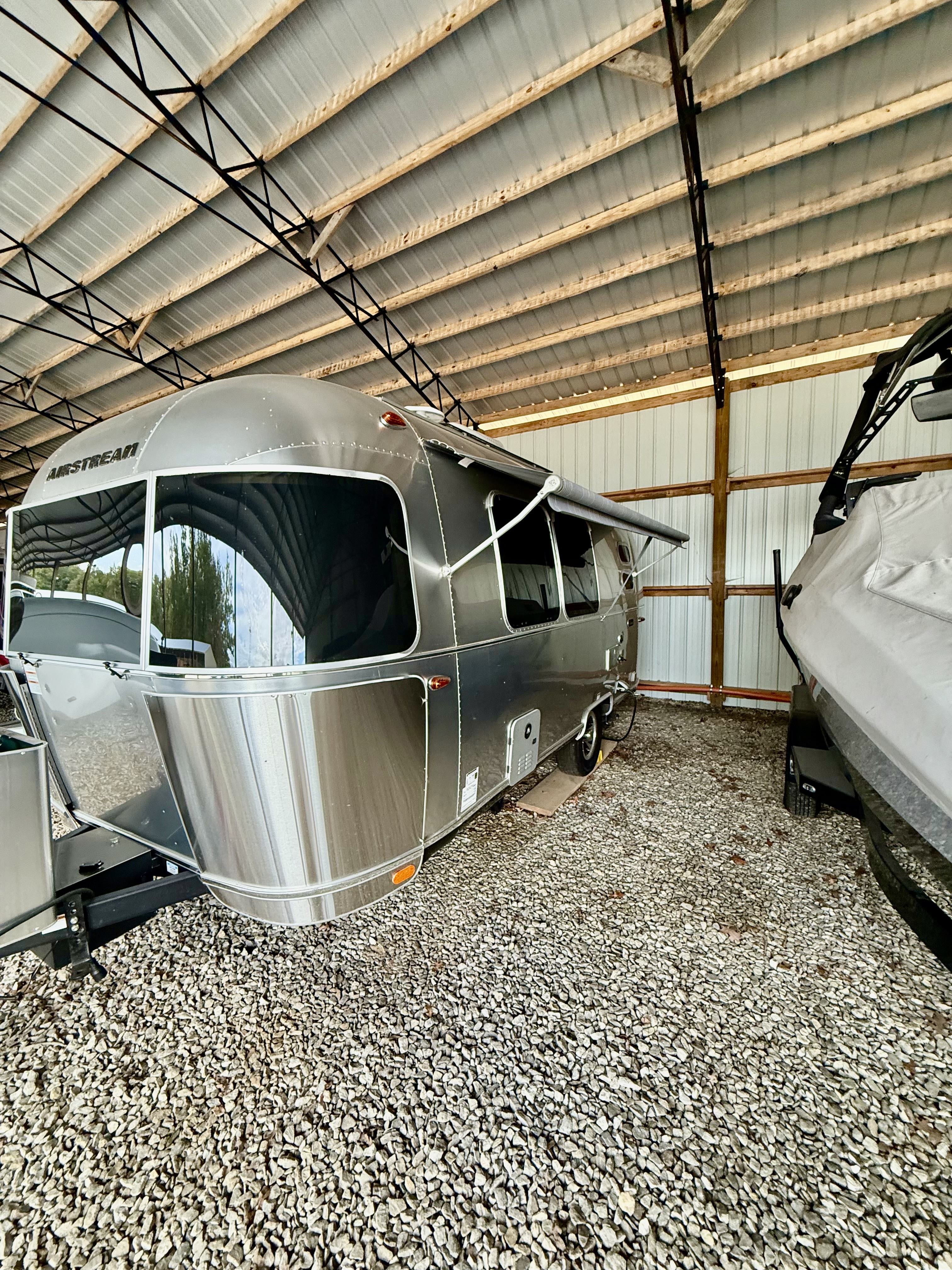 2023 Airstream CARAVEL 20FB in blairsville GA