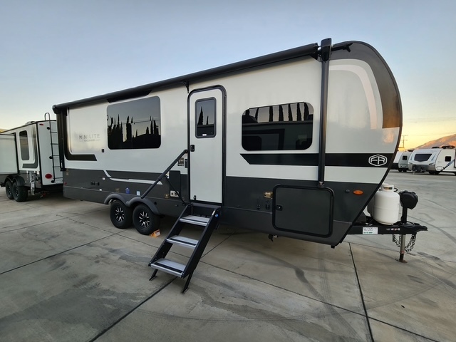 2026 Forest River ROCKWOOD MINI LITE 2522FB in banning CA