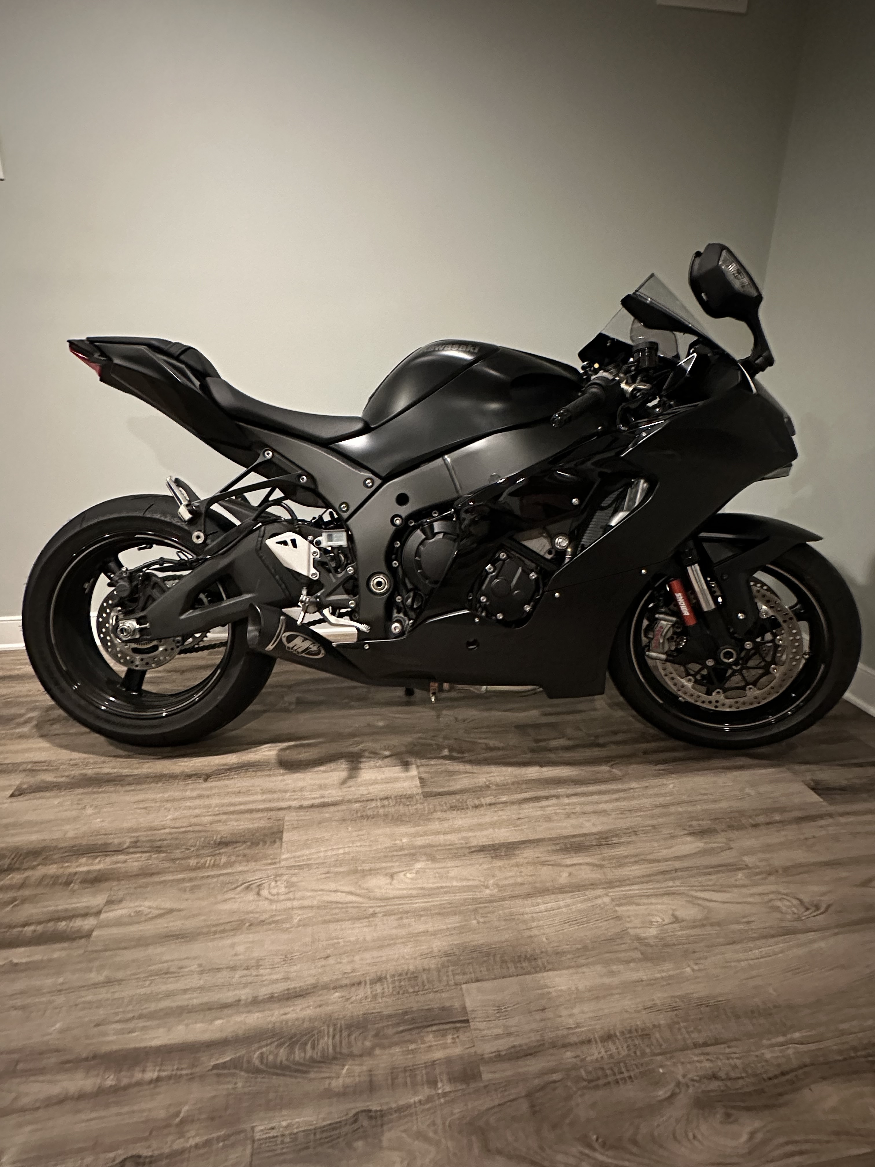Used Silver Kawasaki Ninja ZX-10R Base Motorcycles For Sale