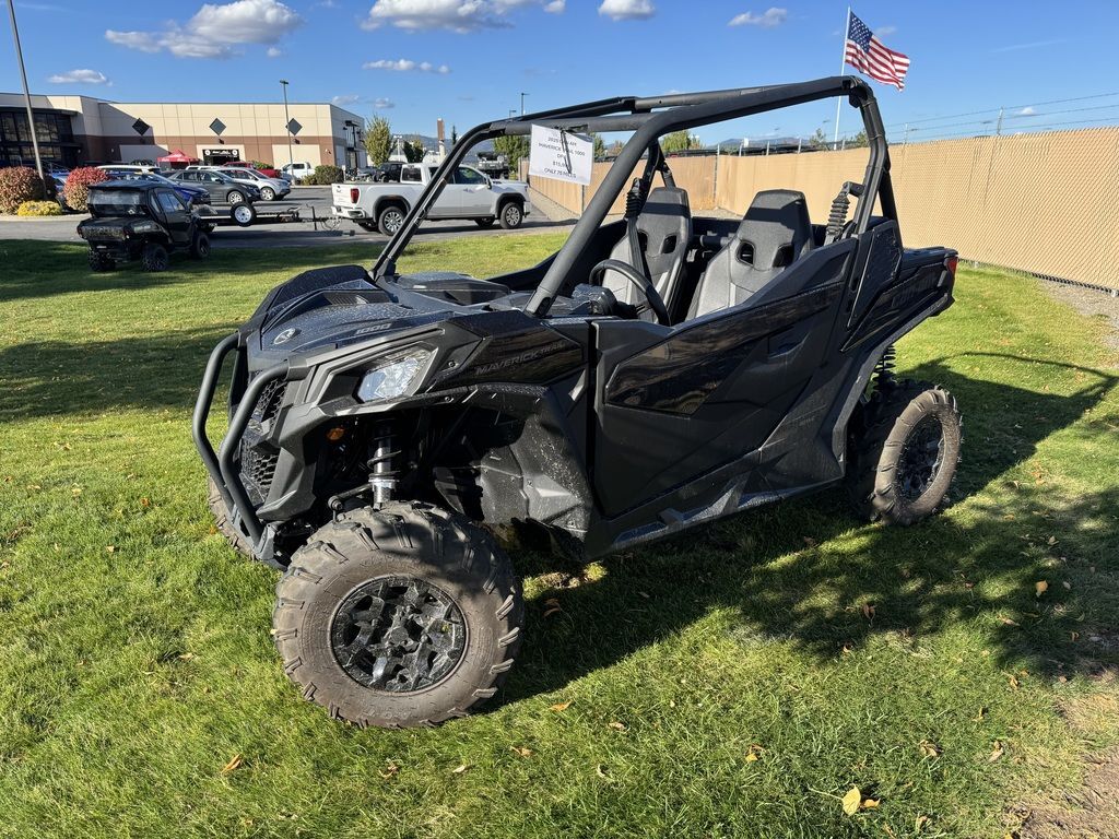 【中古】PETROLPICS Can-Am Can-Am Dealership Sandusky, OH: American Powersports