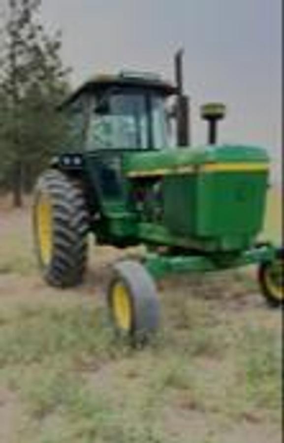 1981 JOHN DEERE 4240 in Fruitland, WA